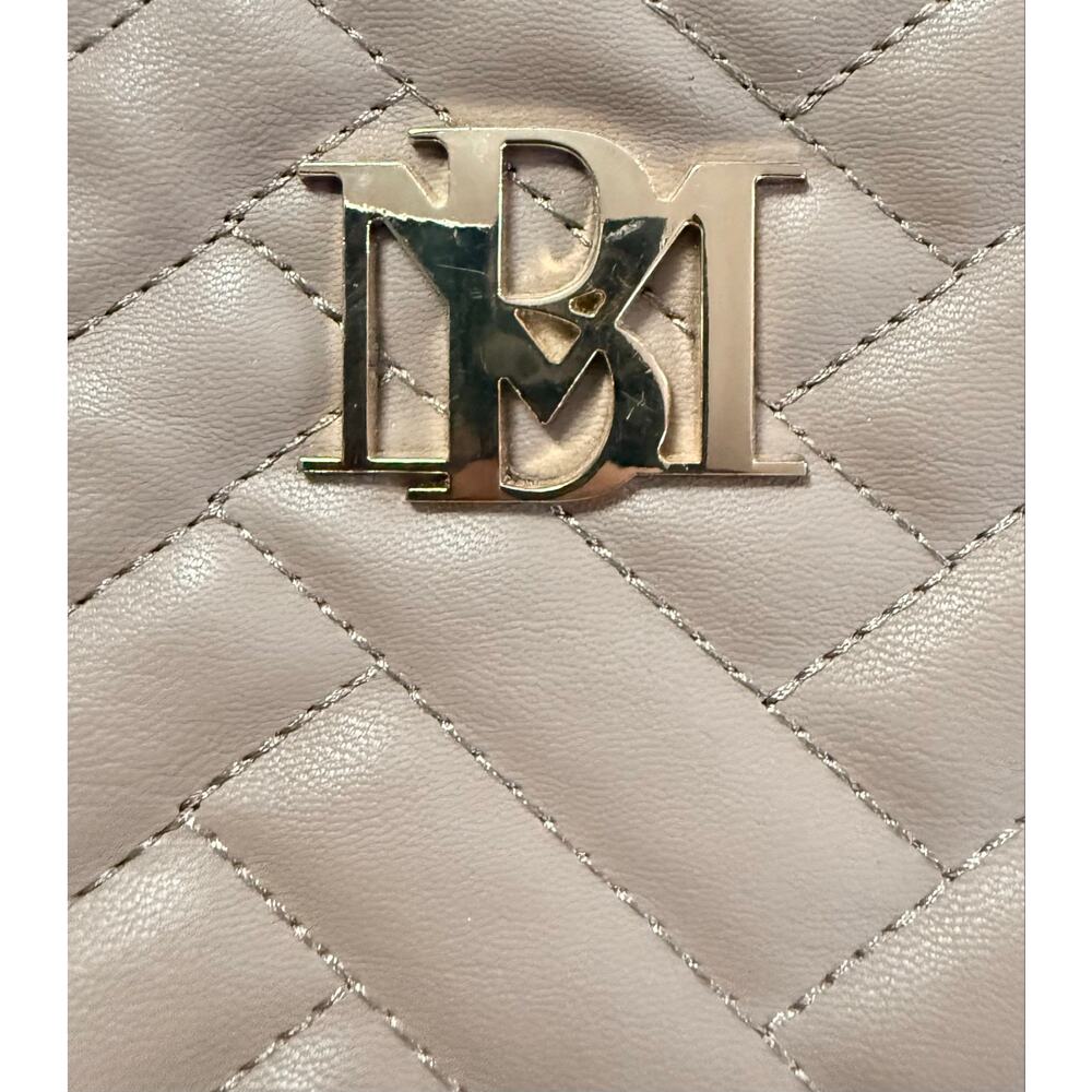 Badgley Mischka Quilted Taupe Crossbody Bag Gold Chain Beige Purse - Picture 12 of 14